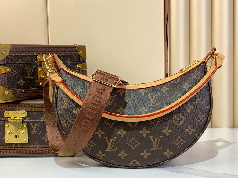Inspired Handbags, AA+ Quality 100% Genuine Leather Classic Flap Medium Quilted Lambskin Black Gold, 18X 1 1X 5cm BL 4 Colour