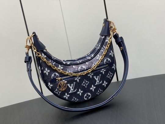 Inspired Handbags, AA+ Quality 100% Genuine Leather Classic Flap Medium Quilted Lambskin Black Gold, 18X 1 1X 5cm BL 4 Colour