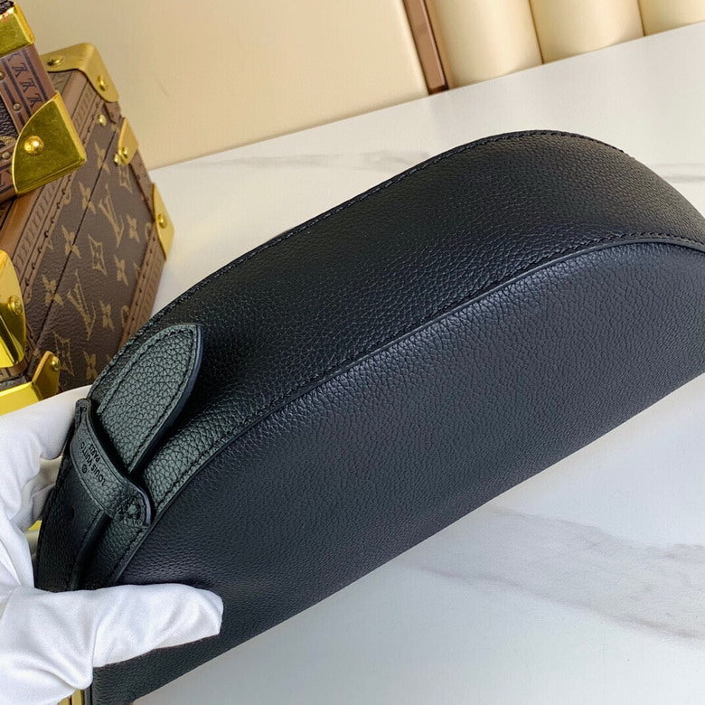 Inspired Handbags, AA+ Quality 100% Genuine Leather Classic Flap Medium Quilted Lambskin Black Gold, 18X 1 1X 5cm BL 4 Colour