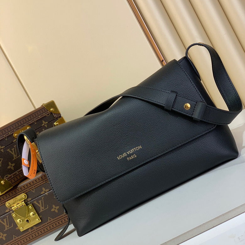 Inspired Handbags, AA+ Quality 100% Genuine Leather Classic Flap Medium Quilted Lambskin Black Gold, 18X 1 1X 5cm BL 4 Colour