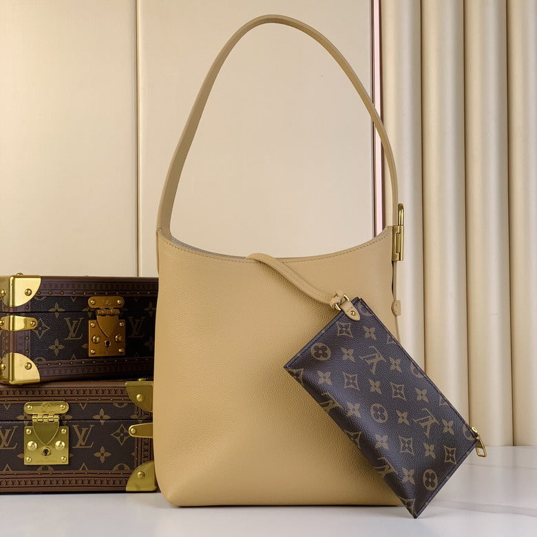Inspired Handbags, AA+ Quality 100% Genuine Leather Classic Flap Medium Quilted Lambskin Black Gold, 18X 1 1X 5cm BL 4 Colour
