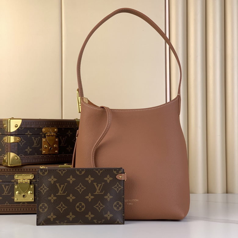 Inspired Handbags, AA+ Quality 100% Genuine Leather Classic Flap Medium Quilted Lambskin Black Gold, 18X 1 1X 5cm BL 4 Colour