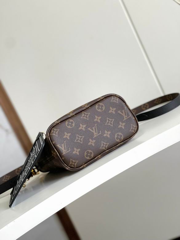 Louis vuitton Inspired Handbags, AA+ Quality 100% Genuine Leather Classic Flap Medium Quilted Lambskin Black Gold, 18X 1 1X 5cm BL 4 Colour