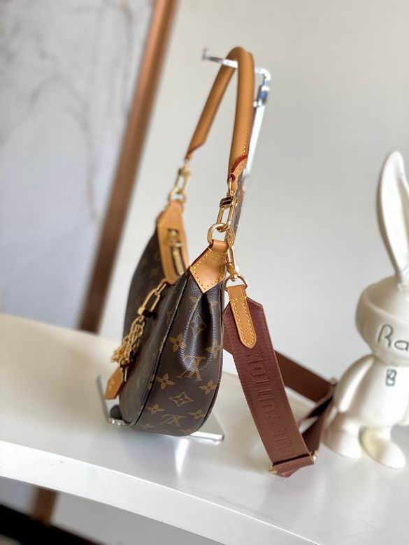 Inspired Handbags, AA+ Quality 100% Genuine Leather Classic Flap Medium Quilted Lambskin Black Gold, 18X 1 1X 5cm BL 4 Colour