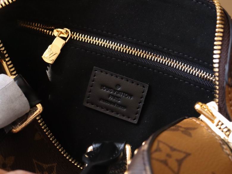 louis vuitton Inspired Handbags, AA+ Quality 100% Genuine Leather Classic Flap Medium Quilted Lambskin Black Gold, 18X 1 1X 5cm BL 4 Colour