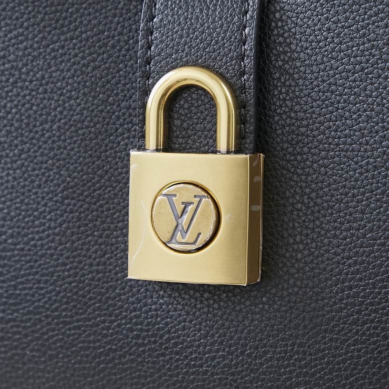 Inspired Handbags, AA+ Quality 100% Genuine Leather Classic Flap Medium Quilted Lambskin Black Gold, 18X 1 1X 5cm BL 4 Colour
