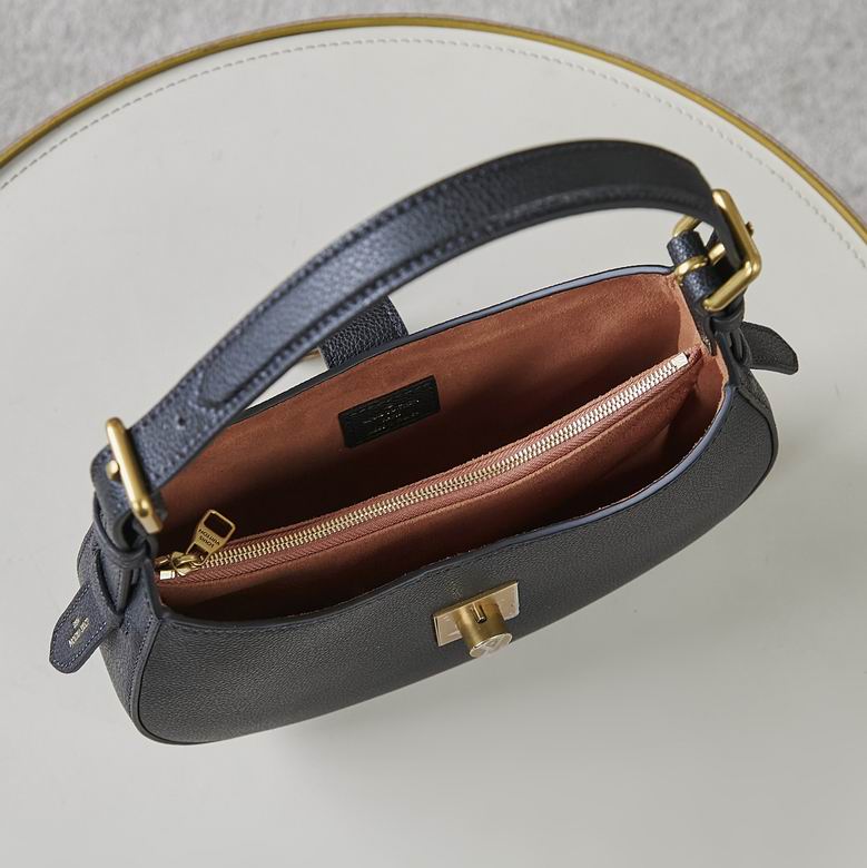 Inspired Handbags, AA+ Quality 100% Genuine Leather Classic Flap Medium Quilted Lambskin Black Gold, 18X 1 1X 5cm BL 4 Colour