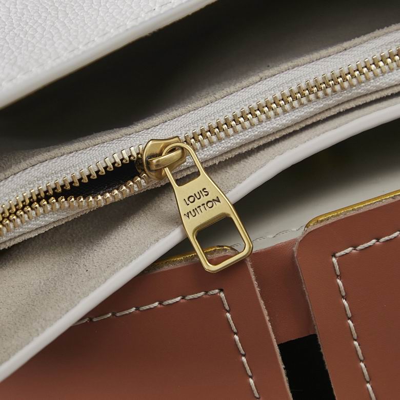 Inspired Handbags, AA+ Quality 100% Genuine Leather Classic Flap Medium Quilted Lambskin Black Gold, 18X 1 1X 5cm BL 4 Colour