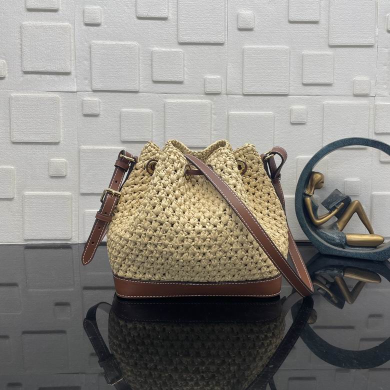 Louis Vuitton Inspired Handbags, AA+ Quality 100% Genuine Leather Classic Flap Medium Quilted Lambskin Black Gold, 18X 1 1X 5cm BL 4 Colour