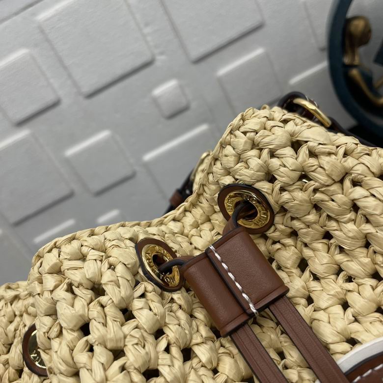 Louis Vuitton Inspired Handbags, AA+ Quality 100% Genuine Leather Classic Flap Medium Quilted Lambskin Black Gold, 18X 1 1X 5cm BL 4 Colour