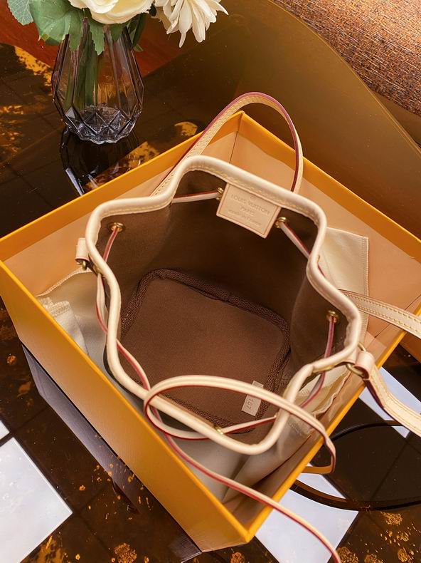 Louis Vuitton Inspired Handbags, AA+ Quality 100% Genuine Leather Classic Flap Medium Quilted Lambskin Black Gold, 18X 1 1X 5cm BL 4 Colour