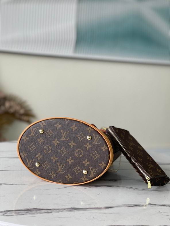 Louis Vuitton Inspired Handbags, AA+ Quality 100% Genuine Leather Classic Flap Medium Quilted Lambskin Black Gold, 18X 1 1X 5cm BL 4 Colour