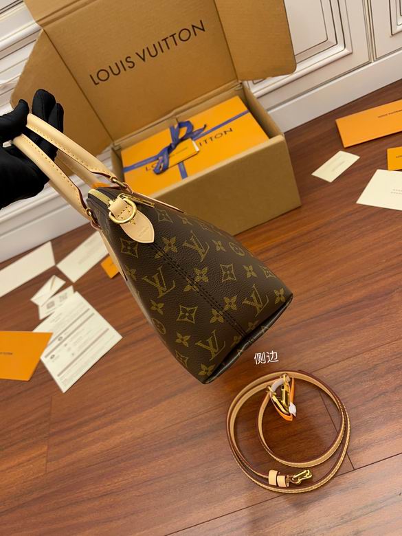 louis vuitton Inspired Handbags, AA+ Quality 100% Genuine Leather Classic Flap Medium Quilted Lambskin Black Gold, 18X 1 1X 5cm BL 4 Colour