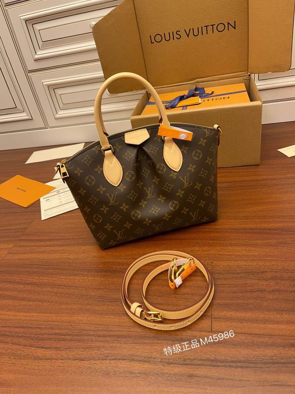 louis vuitton Inspired Handbags, AA+ Quality 100% Genuine Leather Classic Flap Medium Quilted Lambskin Black Gold, 18X 1 1X 5cm BL 4 Colour