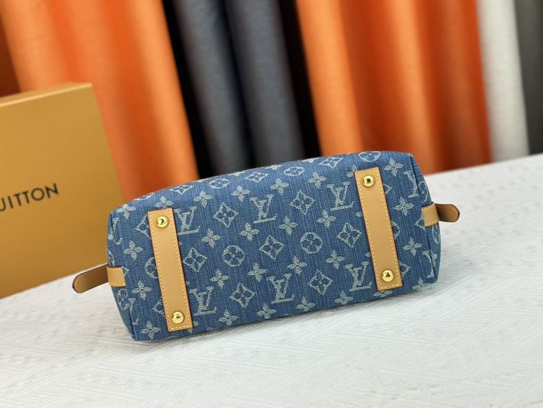 louis vuitton Inspired Handbags, AA+ Quality 100% Genuine Leather Classic Flap Medium Quilted Lambskin Black Gold, 18X 1 1X 5cm BL 4 Colour