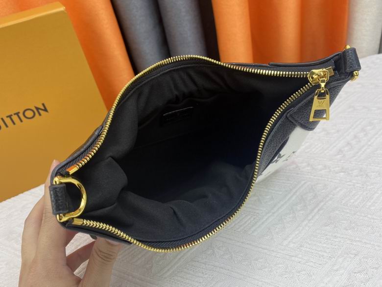 Louis vuitton Inspired Handbags, AA+ Quality 100% Genuine Leather Classic Flap Medium Quilted Lambskin Black Gold, 18X 1 1X 5cm BL 4 Colour