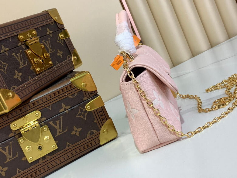Louis vuitton Handbags, AA+ Quality 100% Genuine Leather Classic Flap Medium Quilted Lambskin Black Gold, 18X 1 1X 5cm BL 4 Colour