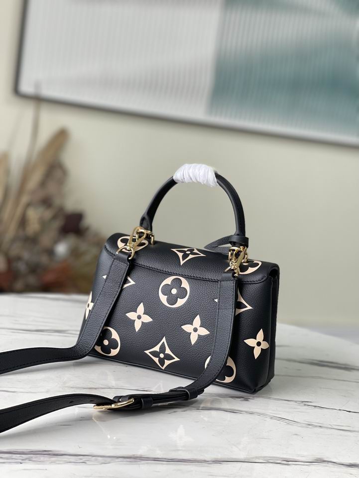 Louis vuitton Handbags, AA+ Quality 100% Genuine Leather Classic Flap Medium Quilted Lambskin Black Gold, 18X 1 1X 5cm BL 4 Colour