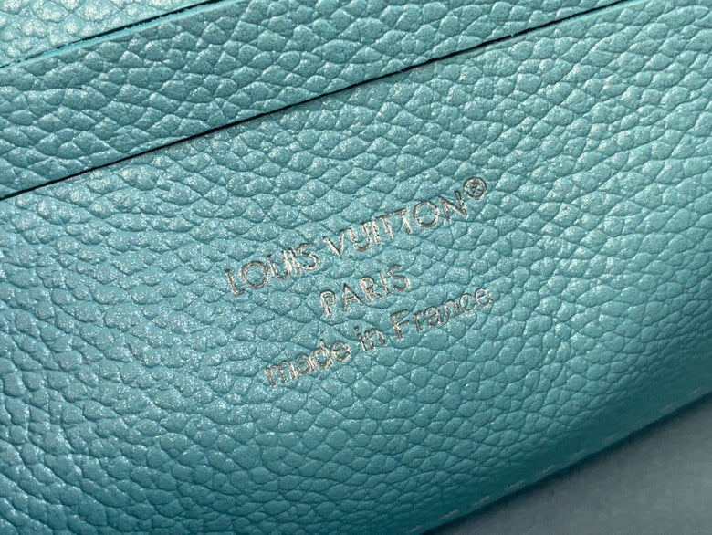Louis vuitton Handbags, AA+ Quality 100% Genuine Leather Classic Flap Medium Quilted Lambskin Black Gold, 18X 1 1X 5cm BL 4 Colour