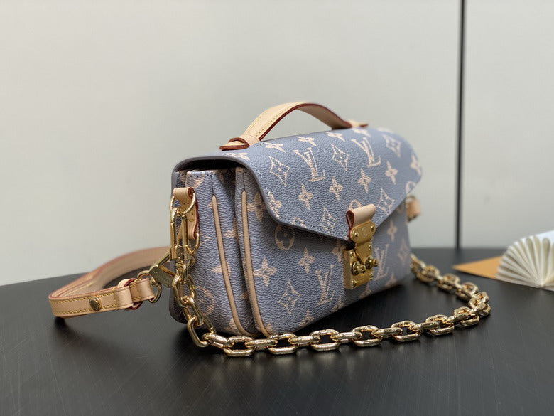 Louis Vuitton Handbags, AA+ Quality 100% Genuine Leather Classic Flap Medium Quilted Lambskin Black Gold, 18X 1 1X 5cm BL 4 Colour