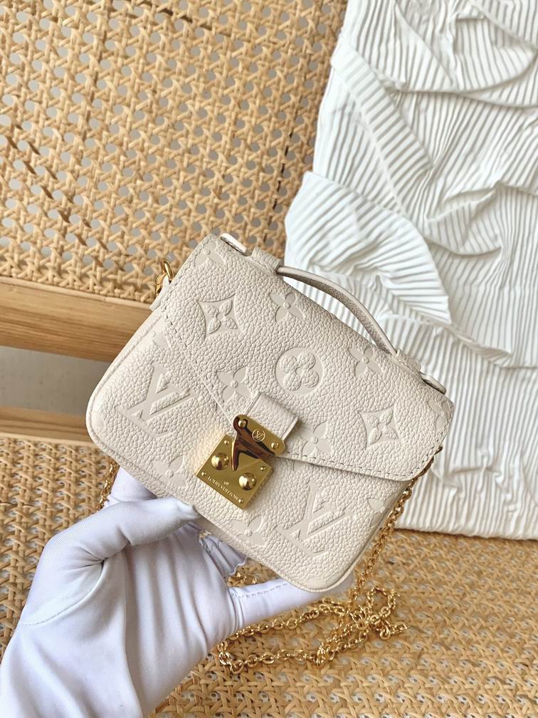 Louis Vuitton Handbags, AA+ Quality 100% Genuine Leather Classic Flap Medium Quilted Lambskin Black Gold, 18X 1 1X 5cm BL 4 Colour