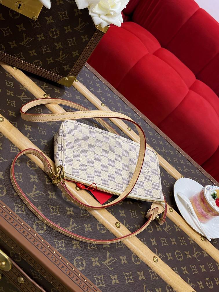 Louis Vuitton Handbags, AA+ Quality 100% Genuine Leather Classic Flap Medium Quilted Lambskin Black Gold, 18X 1 1X 5cm BL 4 Colour
