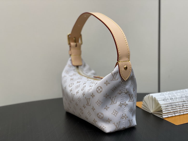 Louis Vuitton Handbags, AA+ Quality 100% Genuine Leather Classic Flap Medium Quilted Lambskin Black Gold, 18X 1 1X 5cm BL 4 Colour