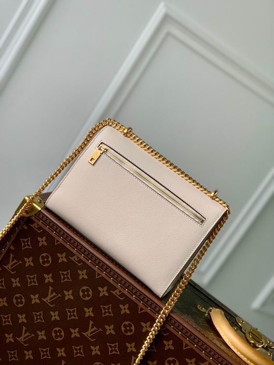 Inspired Handbags, AA+ Quality 100% Genuine Leather Classic Flap Medium Quilted Lambskin Black Gold, 18X 1 1X 5cm BL 4 Colour