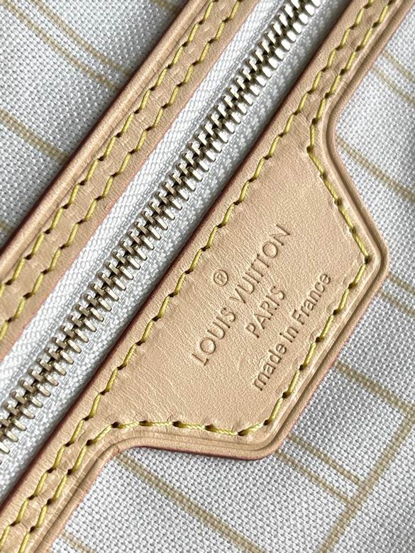 louis vuitton Inspired Handbags, AA+ Quality 100% Genuine Leather Classic Flap Medium Quilted Lambskin Black Gold, 18X 1 1X 5cm BL 4 Colour