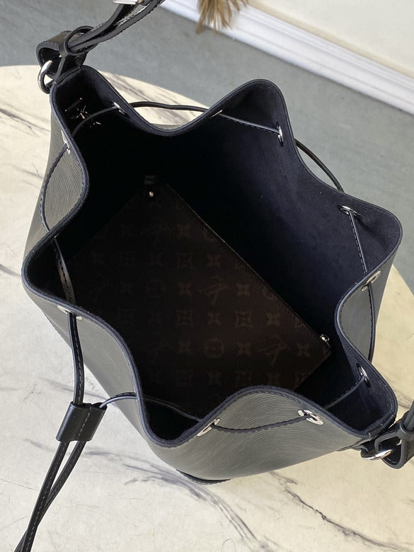 Louis Vuitton Inspired Handbags, AA+ Quality 100% Genuine Leather Classic Flap Medium Quilted Lambskin Black Gold, 18X 1 1X 5cm BL 4 Colour