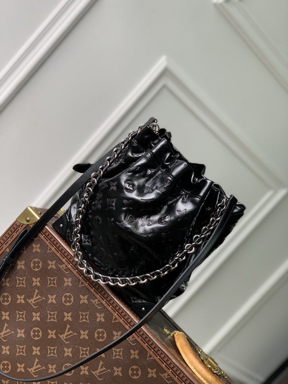 Louis Vuitton Inspired Handbags, AA+ Quality 100% Genuine Leather Classic Flap Medium Quilted Lambskin Black Gold, 18X 1 1X 5cm BL 4 Colour