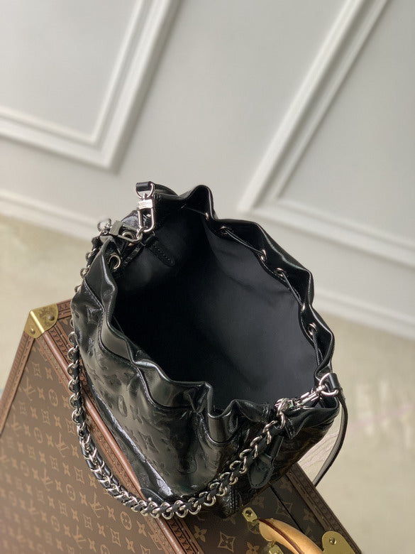 Louis Vuitton Inspired Handbags, AA+ Quality 100% Genuine Leather Classic Flap Medium Quilted Lambskin Black Gold, 18X 1 1X 5cm BL 4 Colour
