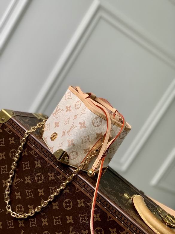 Louis Vuitton Inspired Handbags, AA+ Quality 100% Genuine Leather Classic Flap Medium Quilted Lambskin Black Gold, 18X 1 1X 5cm BL 4 Colour