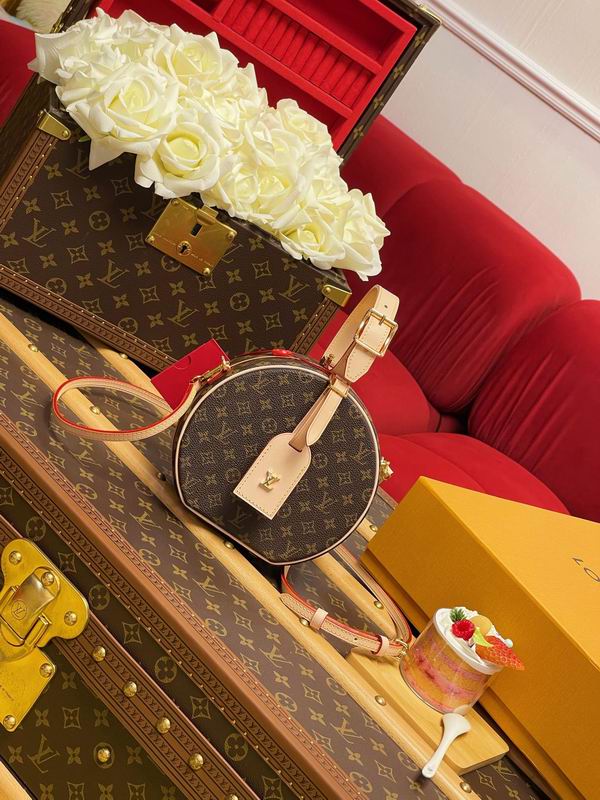 Inspired Handbags, AA+ Quality 100% Genuine Leather Classic Flap Medium Quilted Lambskin Black Gold, 18X 1 1X 5cm BL 4 Colour