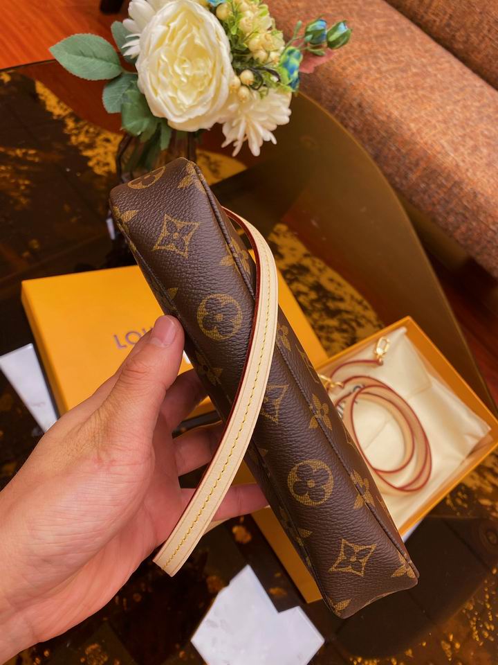 Louis Vuitton Handbags, AA+ Quality 100% Genuine Leather Classic Flap Medium Quilted Lambskin Black Gold, 18X 1 1X 5cm BL 4 Colour
