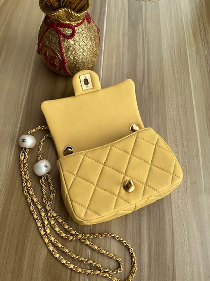 Chanel Handbags, AA+ Quality 100% Genuine Leather Classic Flap Medium Quilted Lambskin Black Gold, 18X 1 1X 5cm BL 4 Colour for chanel hand bag