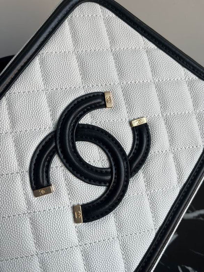 Chanel Inspired Handbags, AA+ Quality 100% Genuine Leather Classic Flap Medium Quilted Lambskin Black Gold, 21 cm BL 4 Colour for chanel hand bag