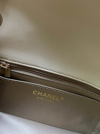 Chanel Handbags, AA+ Quality 100% Genuine Leather Classic Flap Medium Quilted Lambskin Black Gold, 18X 1 1X 5cm BL 4 Colour for Chanel hand bag