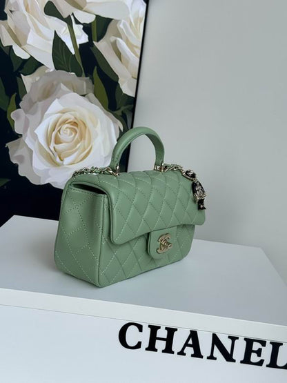 Chanel Handbags, AA+ Quality 100% Genuine Leather Classic Flap Medium Quilted Lambskin Black Gold, 18X 1 1X 5cm BL 4 Colour for chanel hand bag