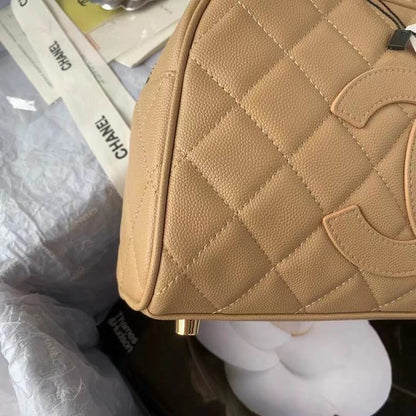 Chanel Inspired Handbags, AA+ Quality 100% Genuine Leather Classic Flap Medium Quilted Lambskin Black Gold, 25X 14X 9cm BL 3 Colour for chanel hand bag