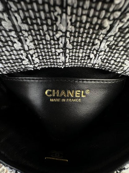 Chanel Handbags, AA+ Quality 100% Genuine Leather Classic Flap Medium Quilted Lambskin Black Gold, 18X 1 1X 5cm BL 4 Colour for chanel hand bag