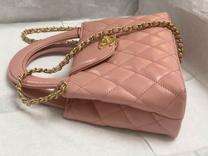 Chanel Inspired Handbags, AA+ Quality 100% Genuine Leather Classic Flap Medium Quilted Lambskin Black Gold, 13X 19X 7cm BL 2 Colour for chanel hand bag