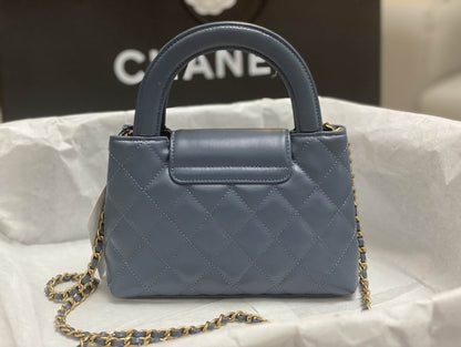Chanel Inspired Handbags, AA+ Quality 100% Genuine Leather Classic Flap Medium Quilted Lambskin Black Gold, 13X 19X 7cm BL 2 Colour for chanel hand bag