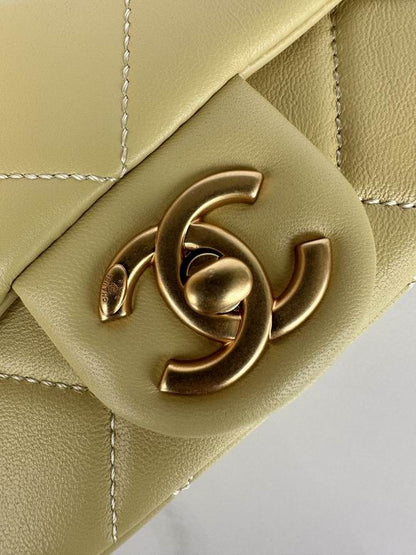Chanel Handbags, AA+ Quality 100% Genuine Leather Classic Flap Medium Quilted Lambskin Black Gold, 18X 1 1X 5cm BL 4 Colour for chanel hand bag