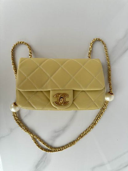 Chanel Handbags, AA+ Quality 100% Genuine Leather Classic Flap Medium Quilted Lambskin Black Gold, 18X 1 1X 5cm BL 4 Colour for chanel hand bag