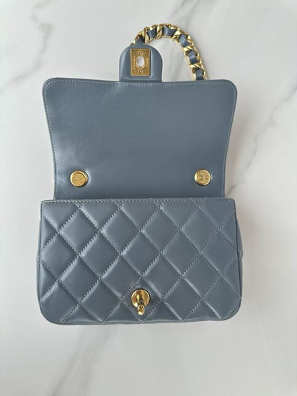 Chanel Handbags, AA+ Quality 100% Genuine Leather Classic Flap Medium Quilted Lambskin Black Gold, 18X 1 1X 5cm BL 4 Colour for chanel hand bag