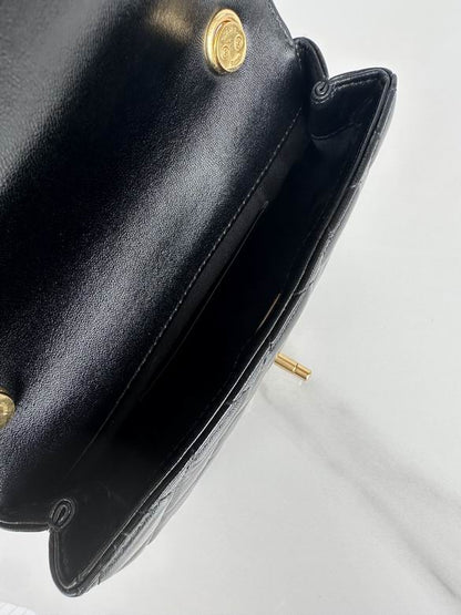 Chanel Handbags, AA+ Quality 100% Genuine Leather Classic Flap Medium Quilted Lambskin Black Gold, 18X 1 1X 5cm BL 4 Colour for chanel hand bag