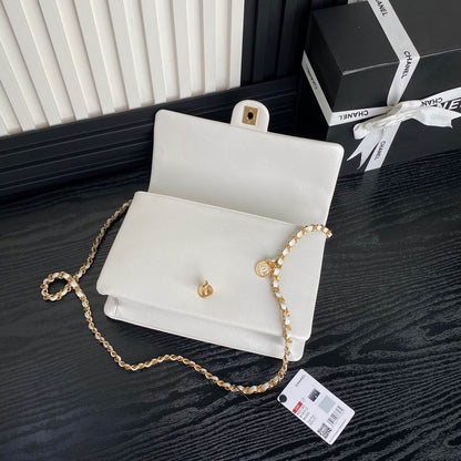 Chanel Inspired Handbags, AA+ Quality 100% Genuine Leather Classic Flap Medium Quilted Lambskin Black Gold, 18X 1 1X 5cm BL 4 Colour for chanel hand bag