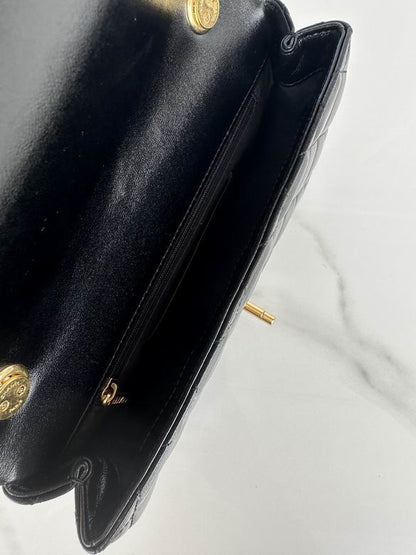 Chanel Handbags, AA+ Quality 100% Genuine Leather Classic Flap Medium Quilted Lambskin Black Gold, 18X 1 1X 5cm BL 4 Colour for chanel hand bag