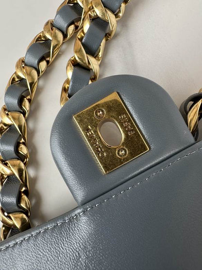 Chanel Handbags, AA+ Quality 100% Genuine Leather Classic Flap Medium Quilted Lambskin Black Gold, 18X 1 1X 5cm BL 4 Colour for chanel hand bag